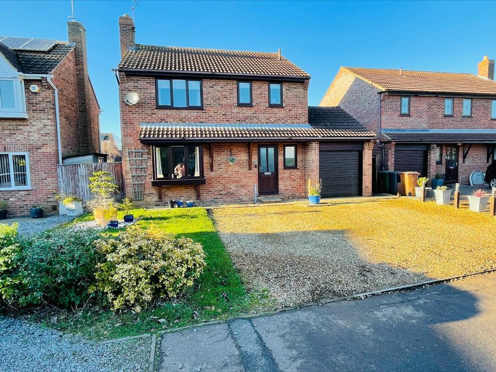 Thornemead, Werrington, Peterborough, Cambridgeshire, PE4 7ZD