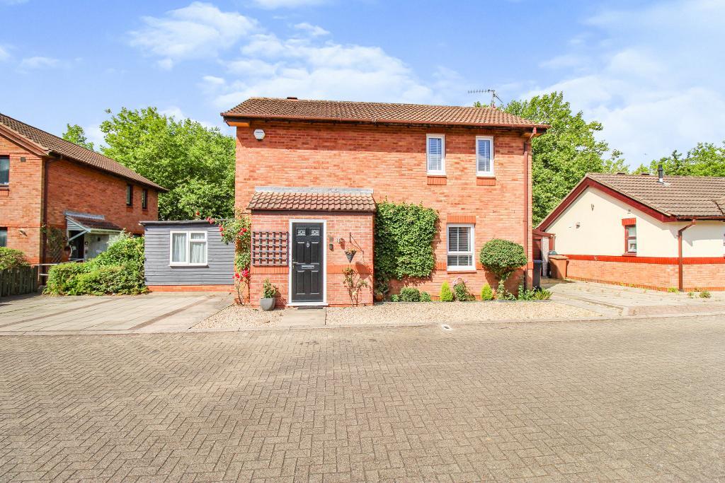 Derwood Grove, Werrington, Peterborough, Cambridgeshire, Pe4 5dd