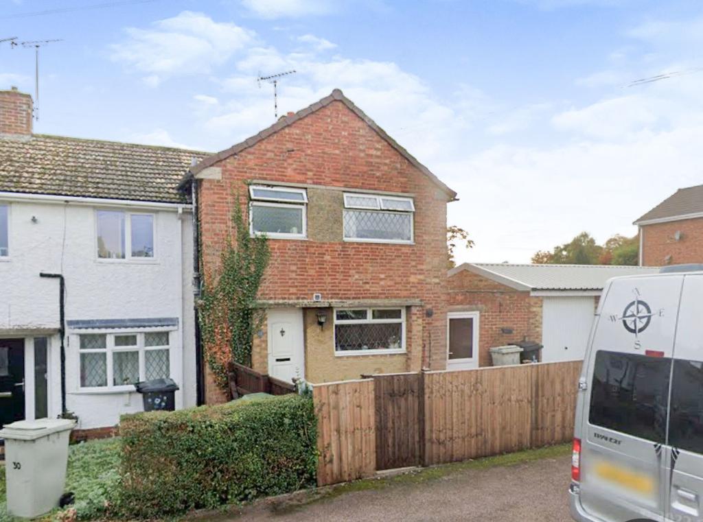 Willow Crescent, Oakham, LE15 6EH