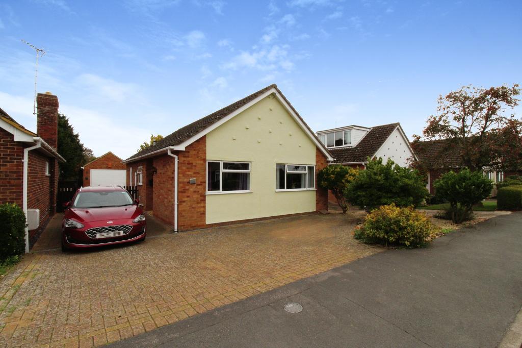 Castle Drive, Northborough, Cambridgshire, PE6 9DL