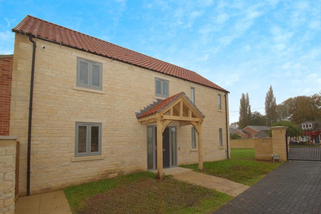 High Bank Gardens, Deeping St James, PE6 8US